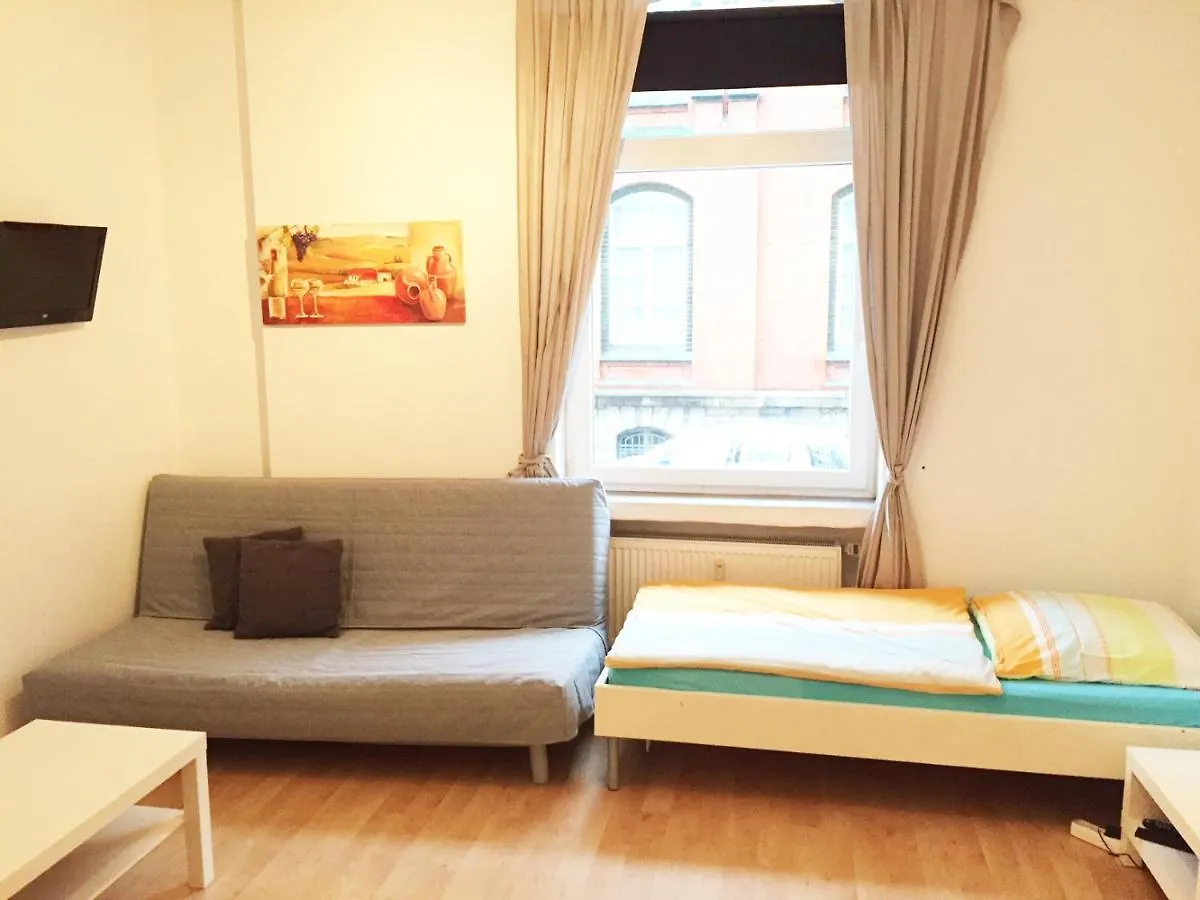 Hannover Sudstadt - Zimmer Und Apartment 0*,  Germany